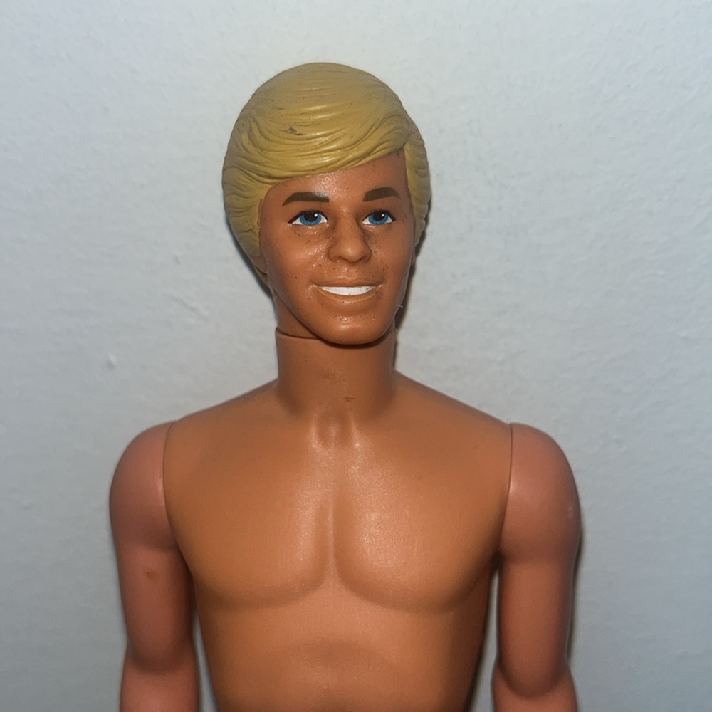 Barbie - Picture 6 of 10